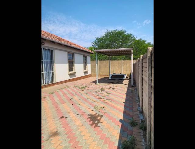 3 BEDROOM HOUSE FOR SALE IN ANDEON